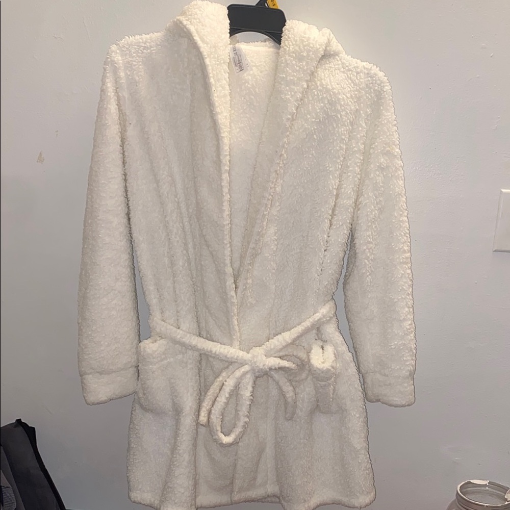 Women's Cozy White Hooded Jacket